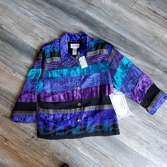 Tantrums Collection Jacket - Picture 4 of 8